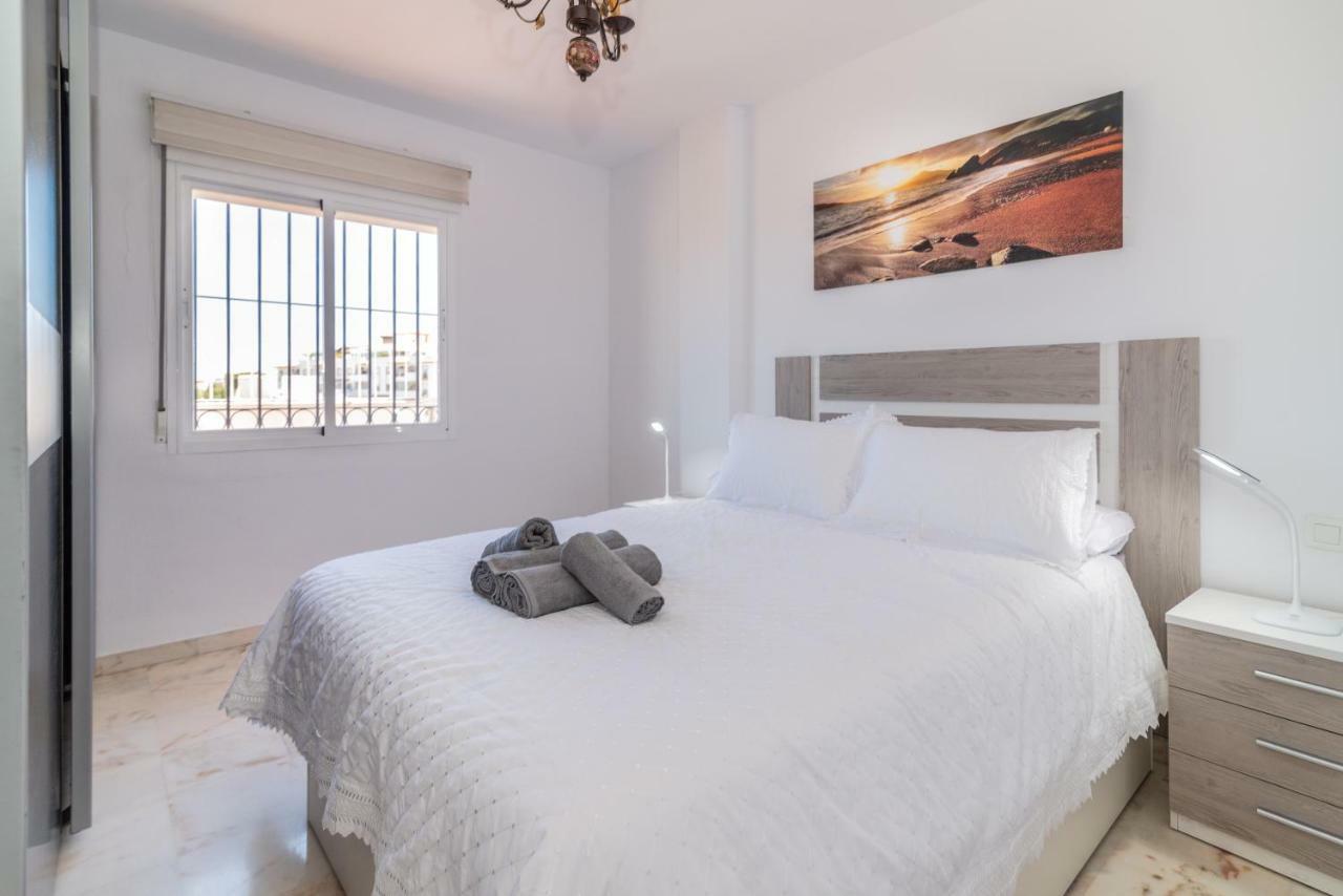 N&a Pueblo 2br Apt Stunning Views *